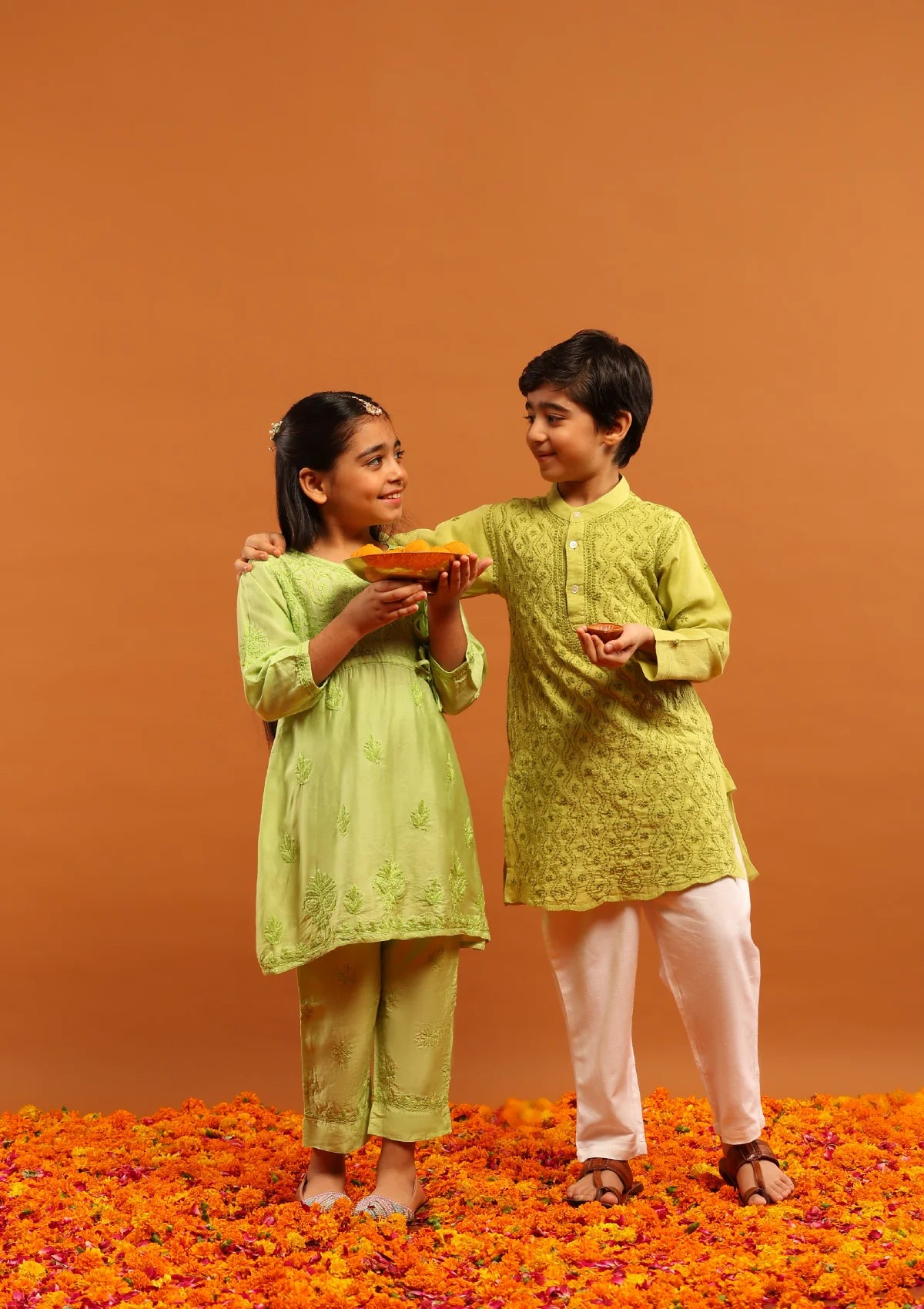 HOC Cotton Chikankari Solid Boy's 2Pc Kurta Set-Green
